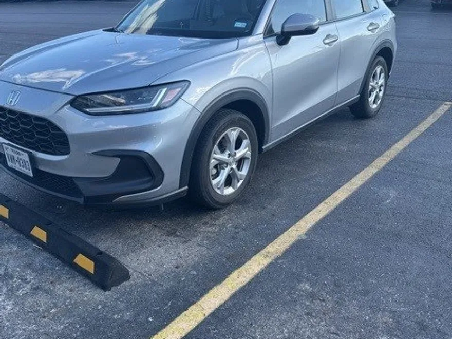 2024 Honda HR-V LX photo 1