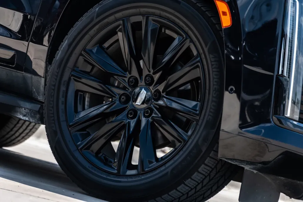 2022 Cadillac Escalade Sport photo 1