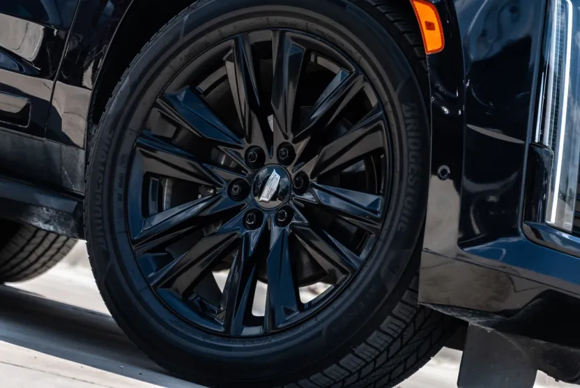 2022 Cadillac Escalade Sport photo 1