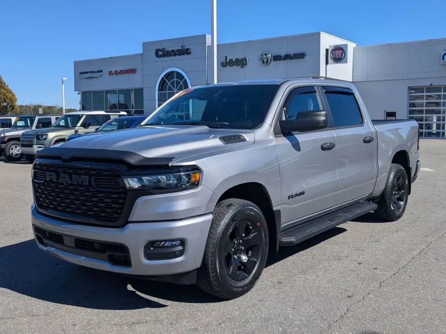 2025 Ram 1500 Tradesman photo 1