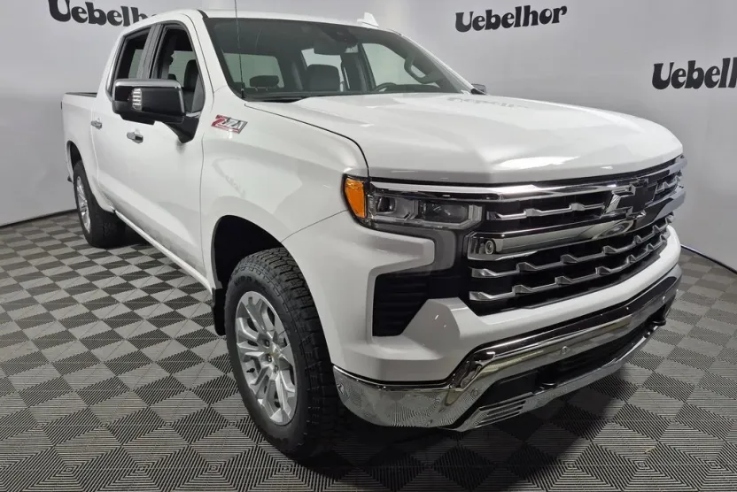 2026 Chevrolet Silverado 1500 LTZ photo 1