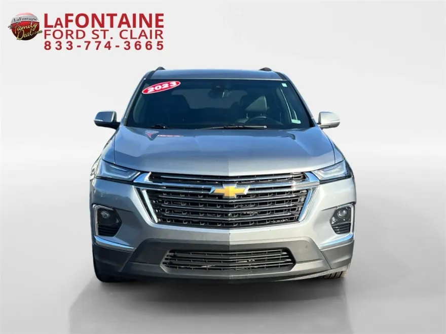 2023 Chevrolet Traverse Leather photo 1