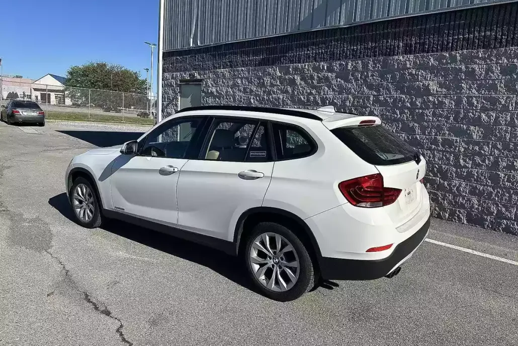 2013 Bmw X1 XDrive28i photo 1