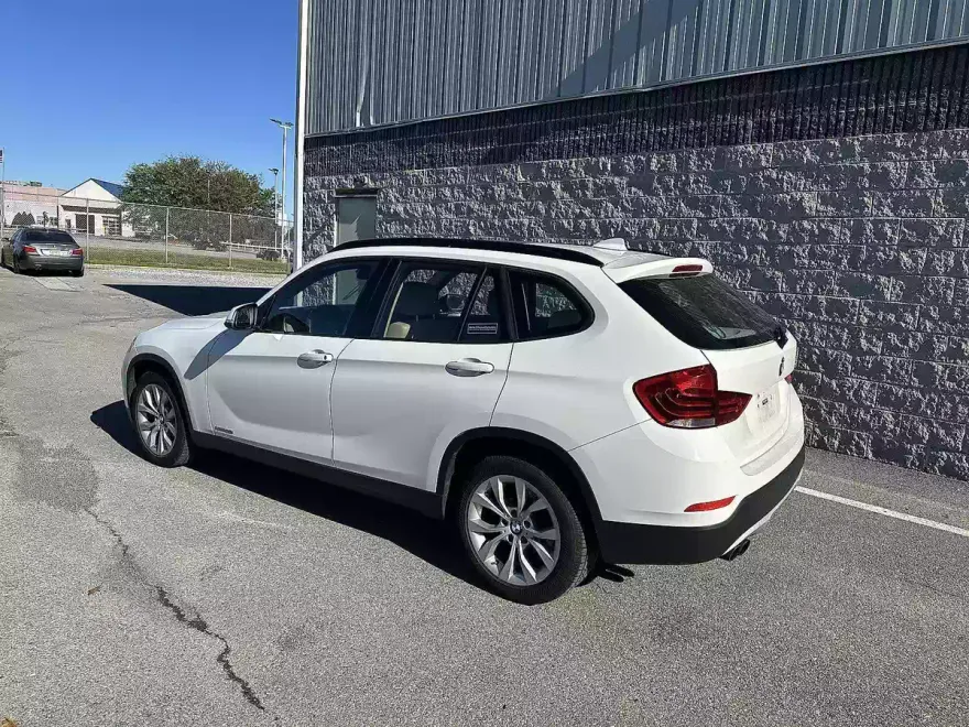2013 Bmw X1 XDrive28i photo 1