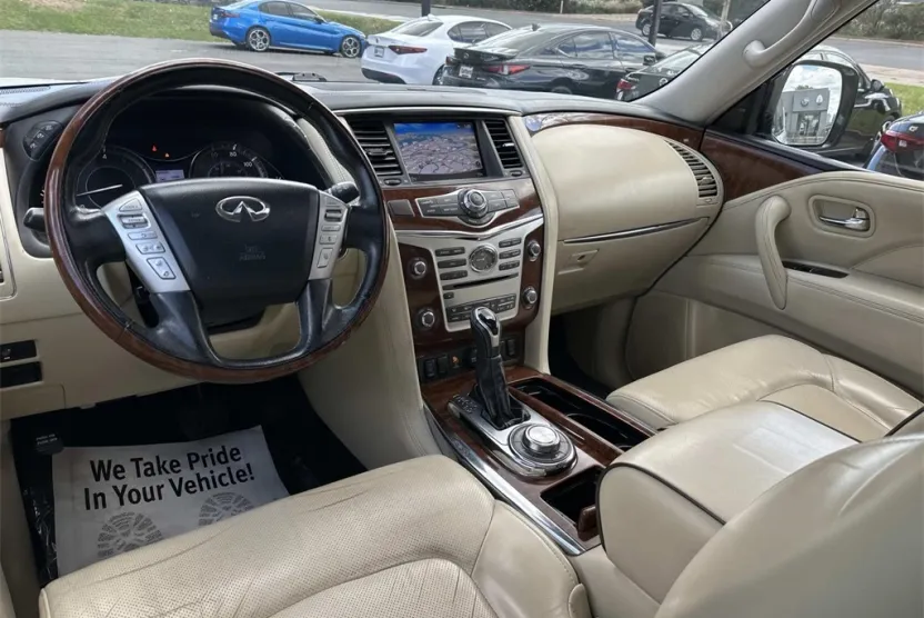 2018 Infiniti QX80 Base photo 1