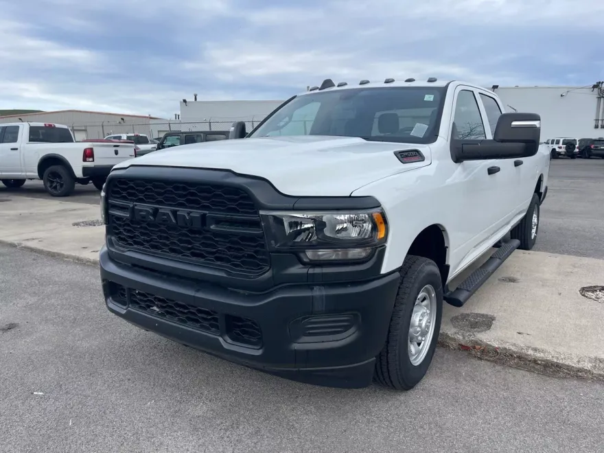 2023 Ram 2500 Tradesman photo 1