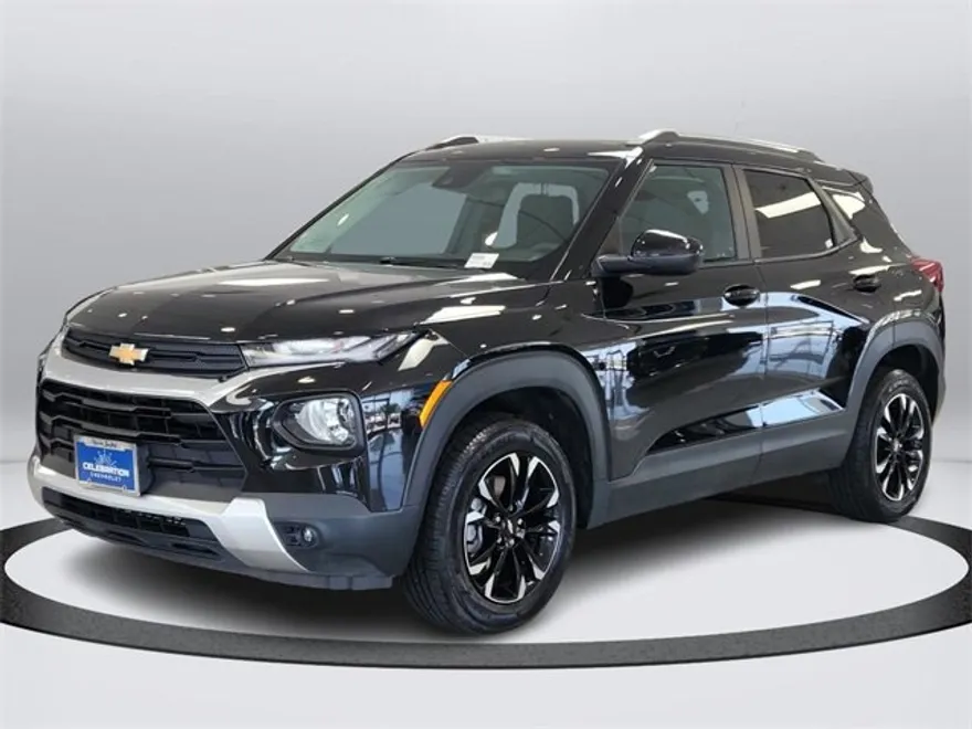2022 Chevrolet Trailblazer LT photo 1