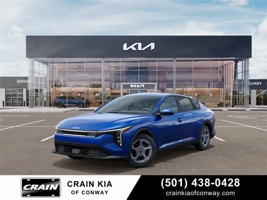2025 Kia K4 LXS photo 1