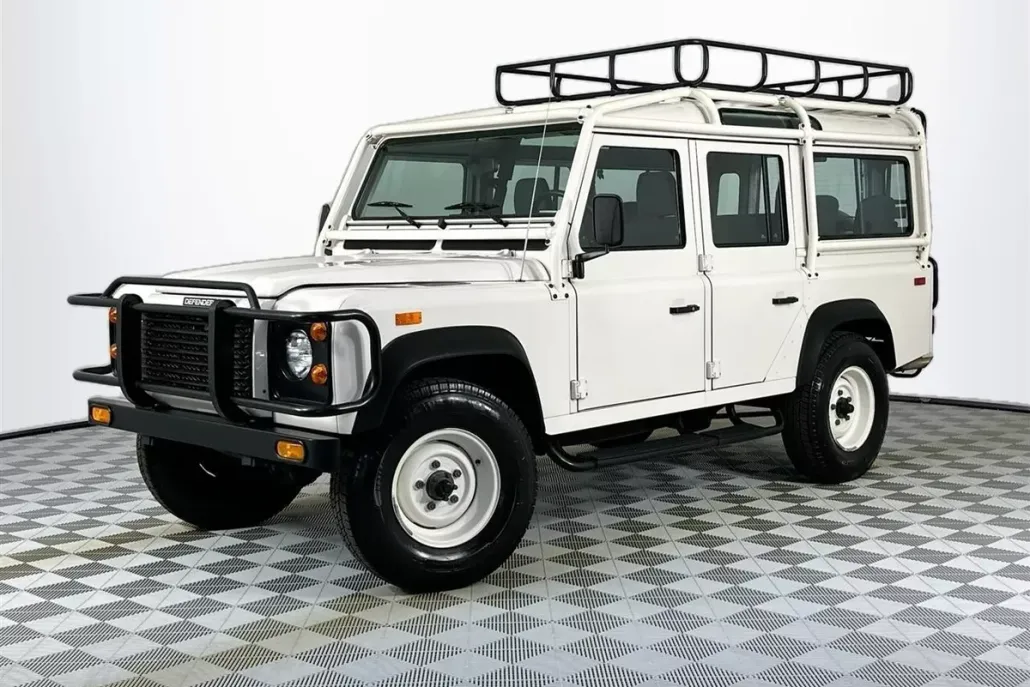 1993 Land Rover Defender 110 photo 1