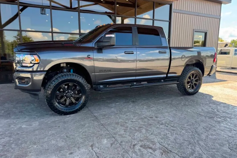 2023 Ram 2500 Big Horn photo 1