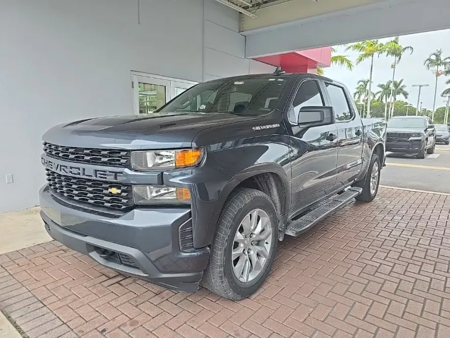 2022 Chevrolet Silverado 1500 Custom photo 1