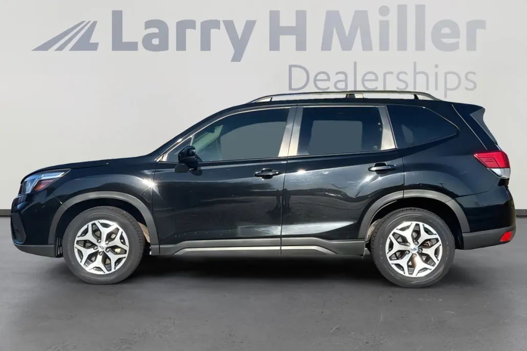 2020 Subaru Forester Premium photo 1