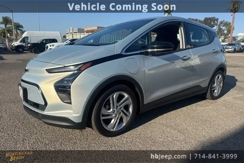 2022 Chevrolet Bolt EV 1LT photo 1