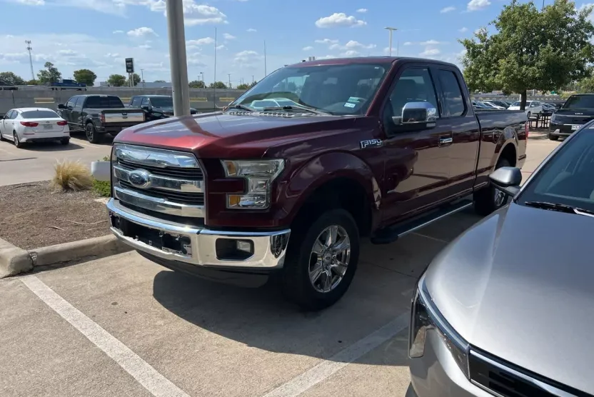 2015 Ford F-150 XLT photo 1