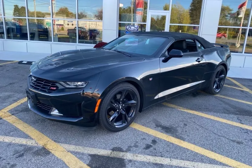 2019 Chevrolet Camaro 2LT 3LT photo 1