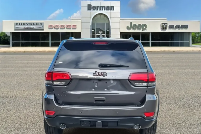 2018 Jeep Grand Cherokee Trailhawk photo 1