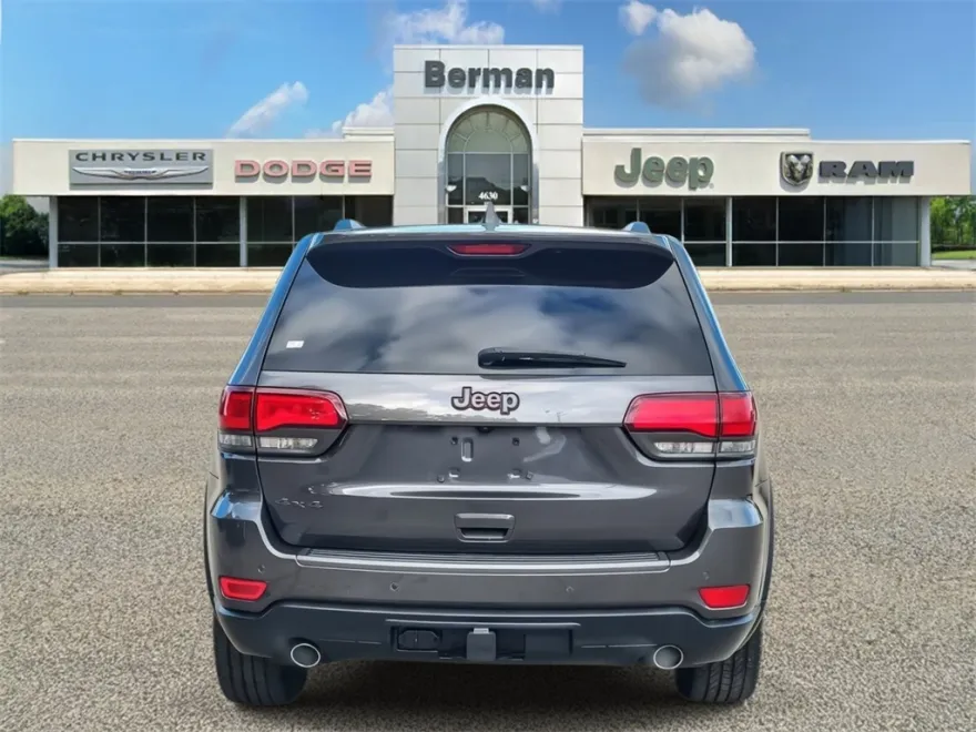 2018 Jeep Grand Cherokee Trailhawk photo 1