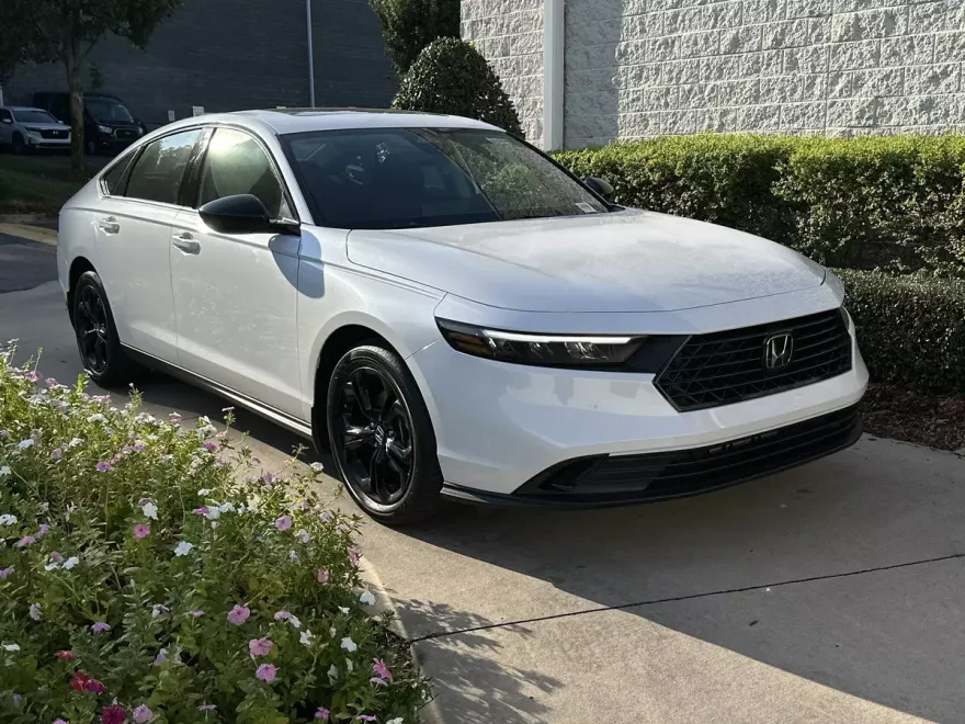 2025 Honda Accord SE photo 1