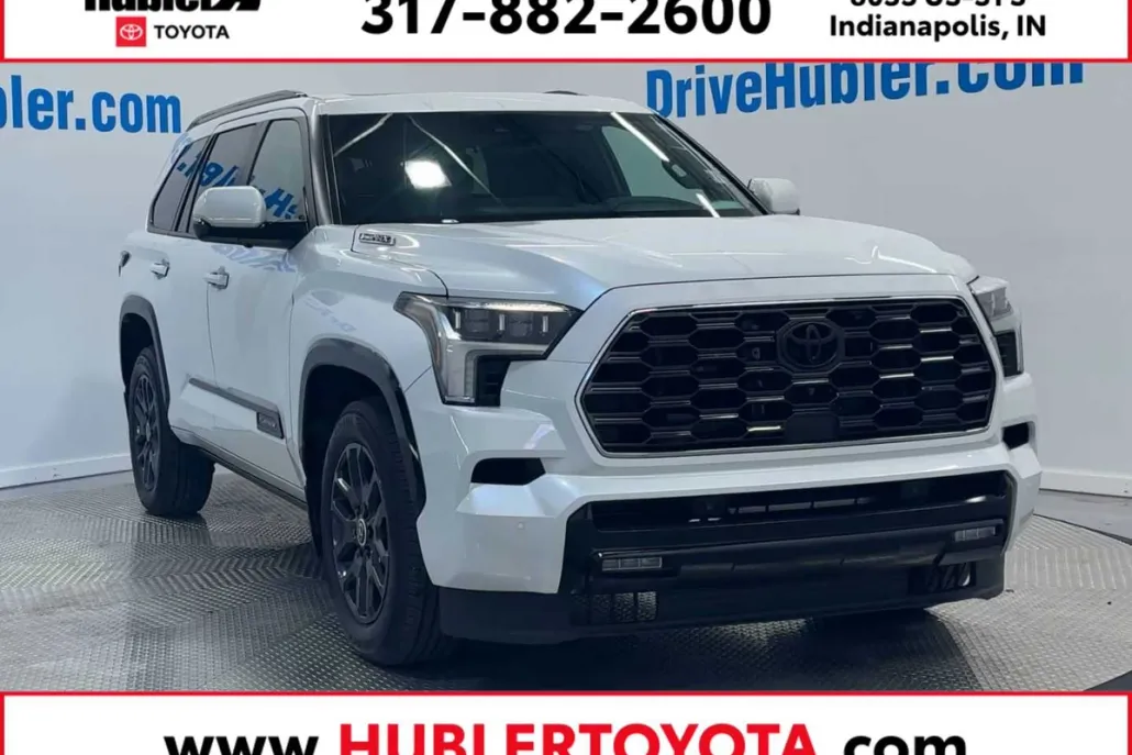 2024 Toyota Sequoia Platinum photo 1