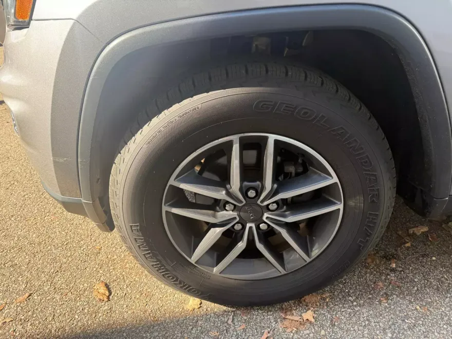 2020 Jeep Grand Cherokee Limited photo 1