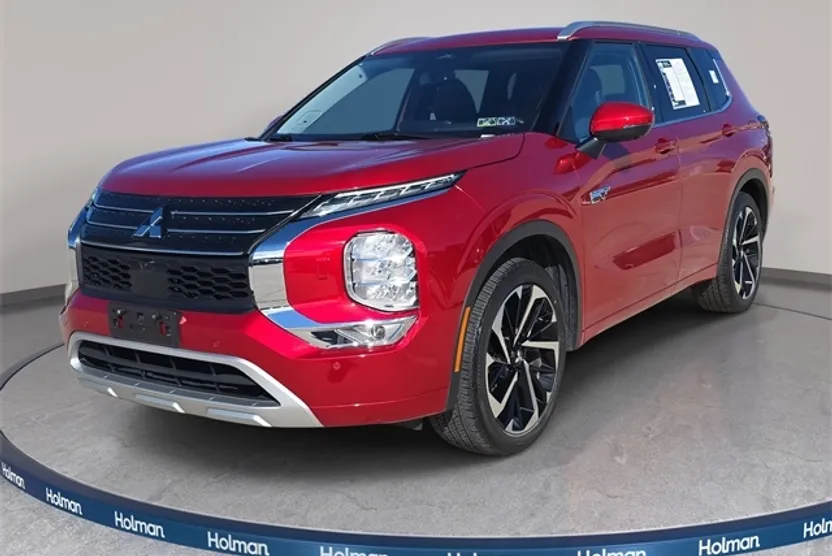 2024 Mitsubishi Outlander PHEV SEL photo 1