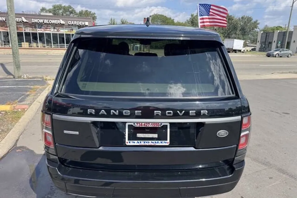 2018 Land Rover Range Rover SuperCharged photo 1