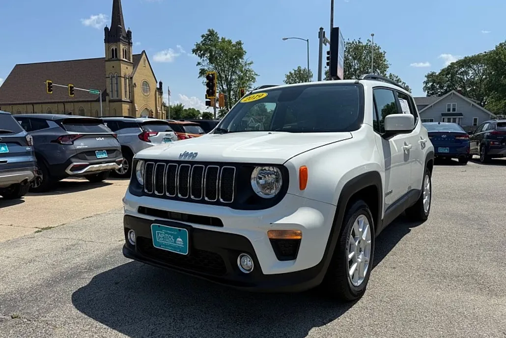 2019 Jeep Renegade Latitude photo 1