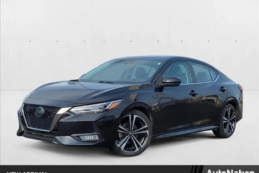 2022 Nissan Sentra SR photo 1