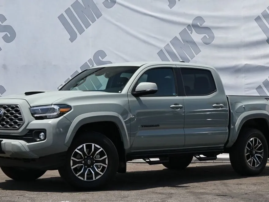 2023 Toyota Tacoma TRD Sport Double Cab V6 photo 1