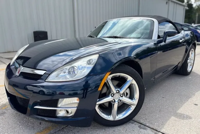2007 Saturn Sky Convertible photo 1