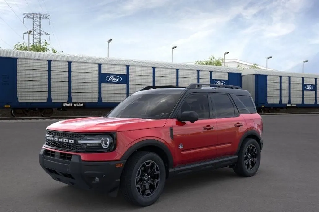 2025 Ford Bronco Sport Outer Banks photo 1