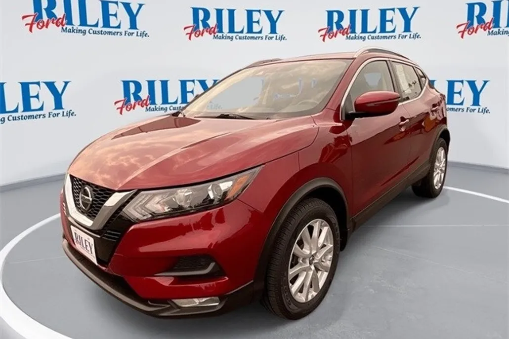 2022 Nissan Rogue Sport SV photo 1