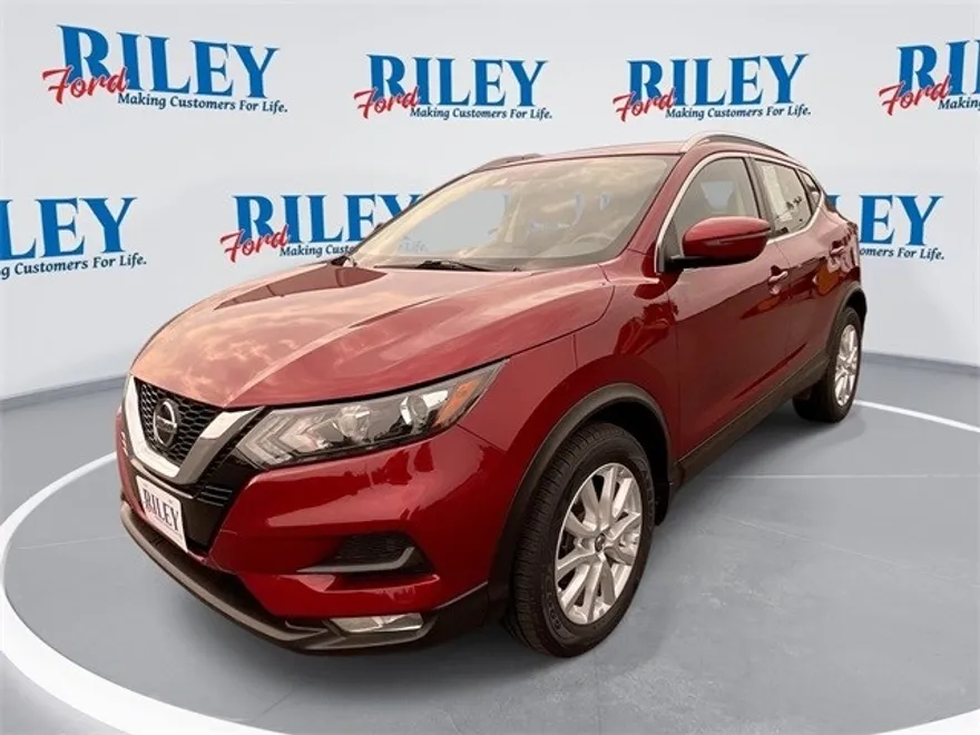 2022 Nissan Rogue Sport SV photo 1