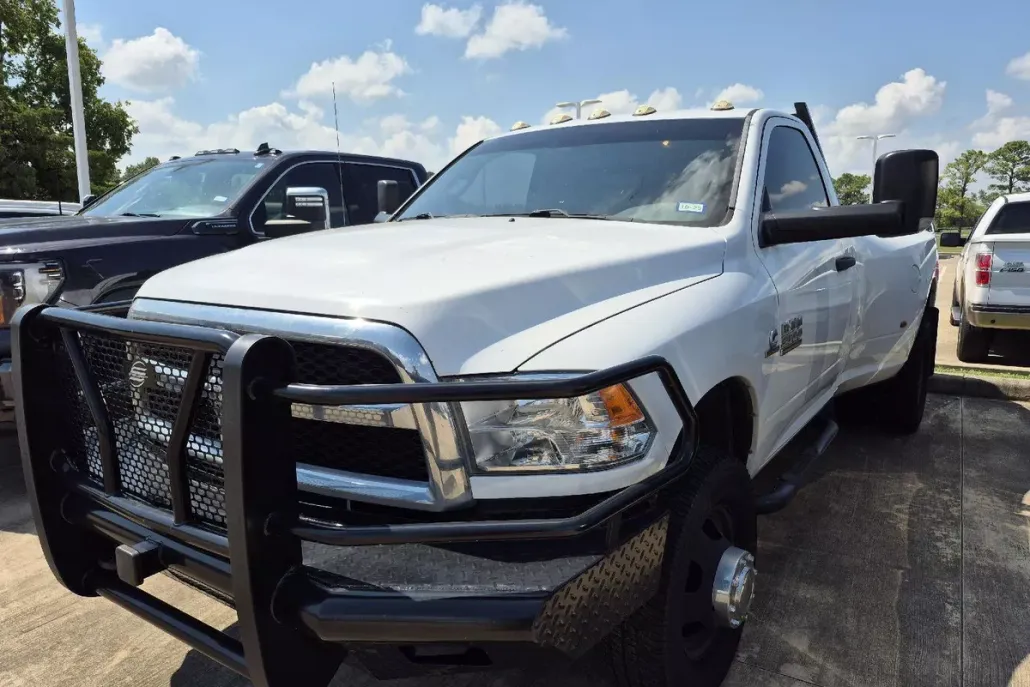 2018 Ram 3500 Tradesman photo 1