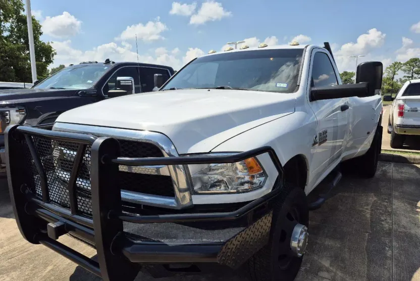 2018 Ram 3500 Tradesman photo 1