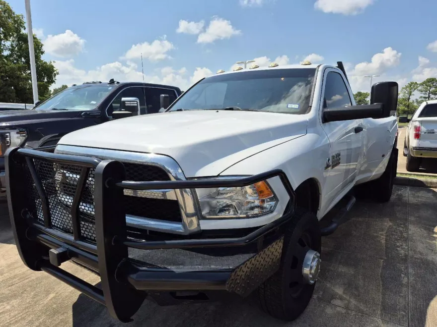 2018 Ram 3500 Tradesman photo 1