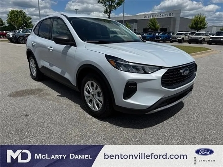 2025 Ford Escape Active photo 1