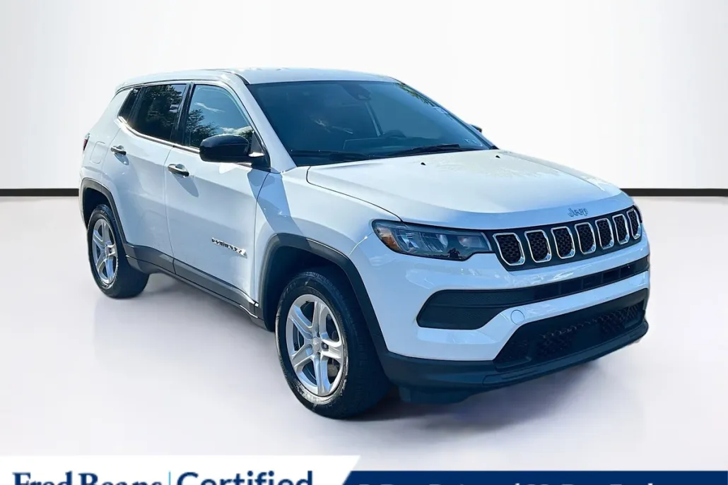 2023 Jeep Compass Sport photo 1