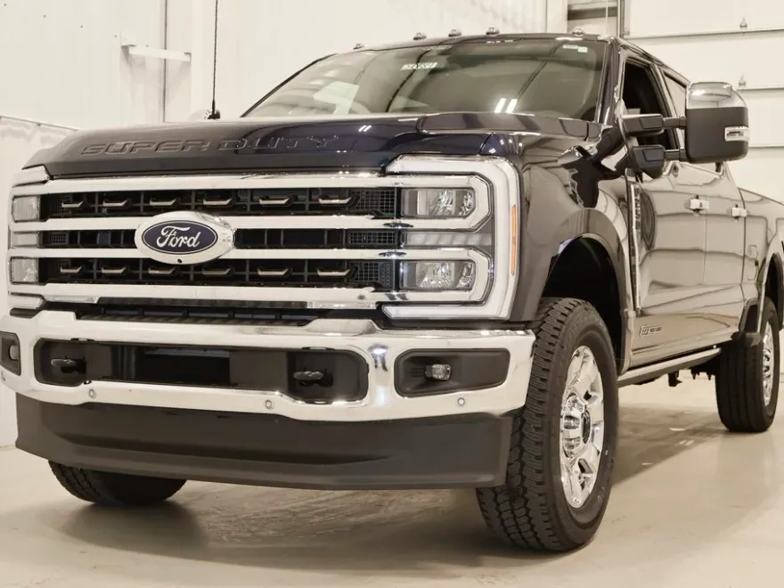 2025 Ford F-250 photo 1