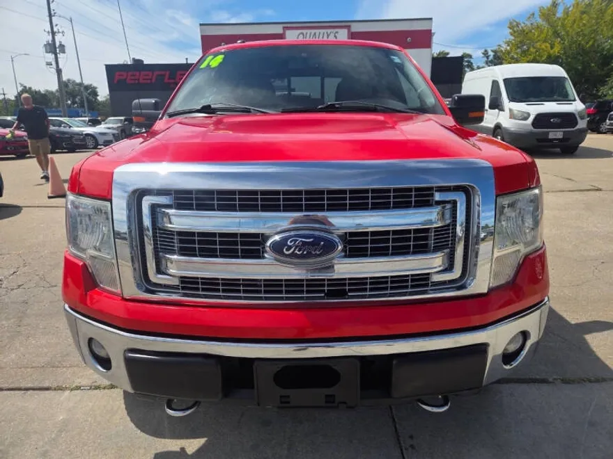2014 Ford F-150 XLT photo 1