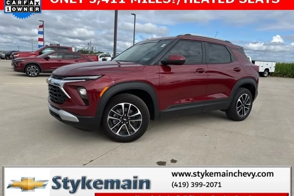 2025 Chevrolet Trailblazer LT photo 1