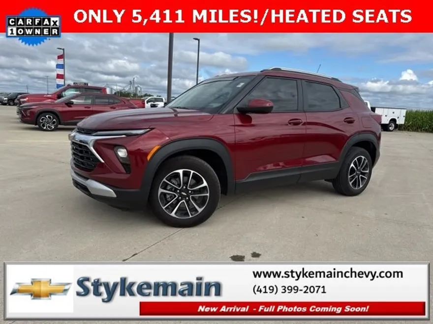 2025 Chevrolet Trailblazer LT photo 1