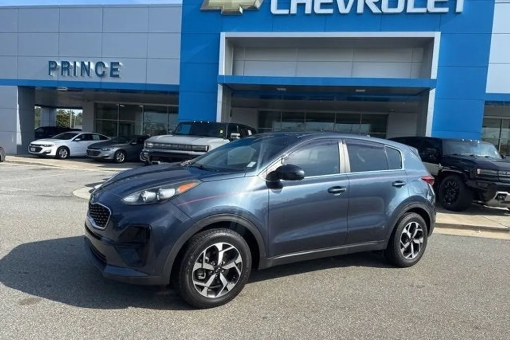 2022 Kia Sportage LX photo 1