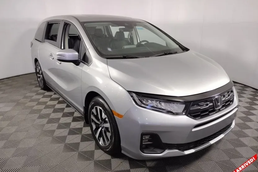 2026 Honda Odyssey EX-L photo 1