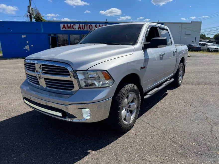 2017 Ram 1500 Big Horn photo 1