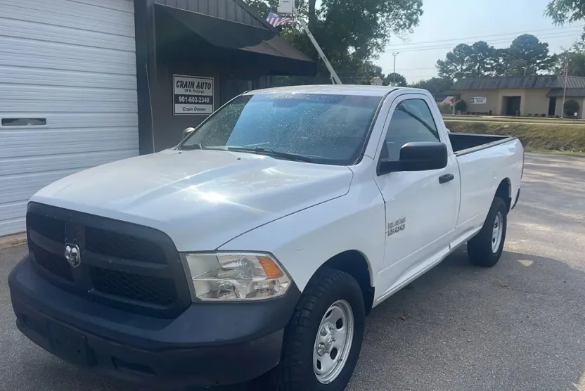 2015 Ram 1500 Tradesman photo 1