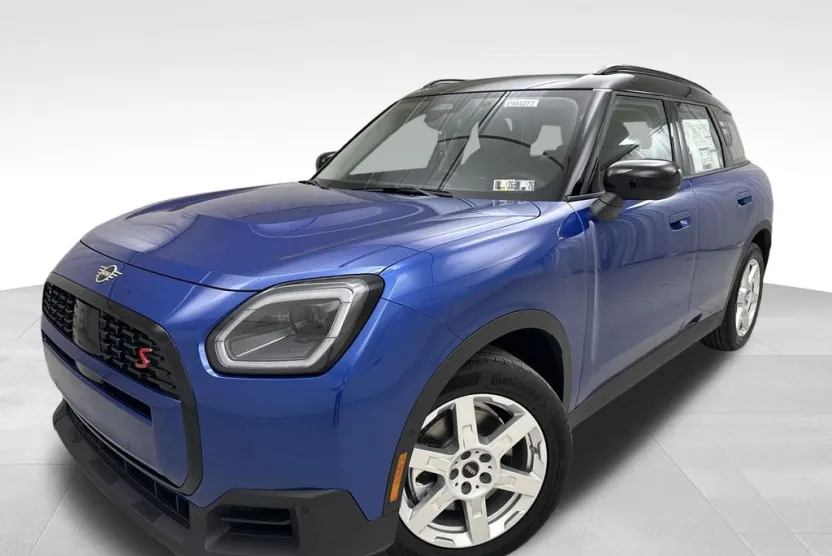 2025 Mini Countryman S ALL4 photo 1