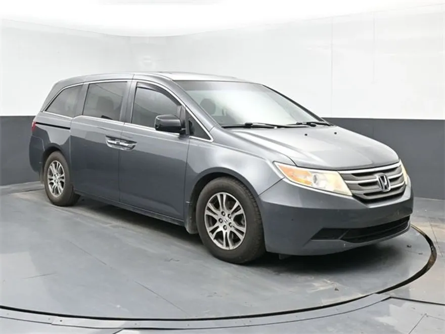2013 Honda Odyssey EX-L photo 1