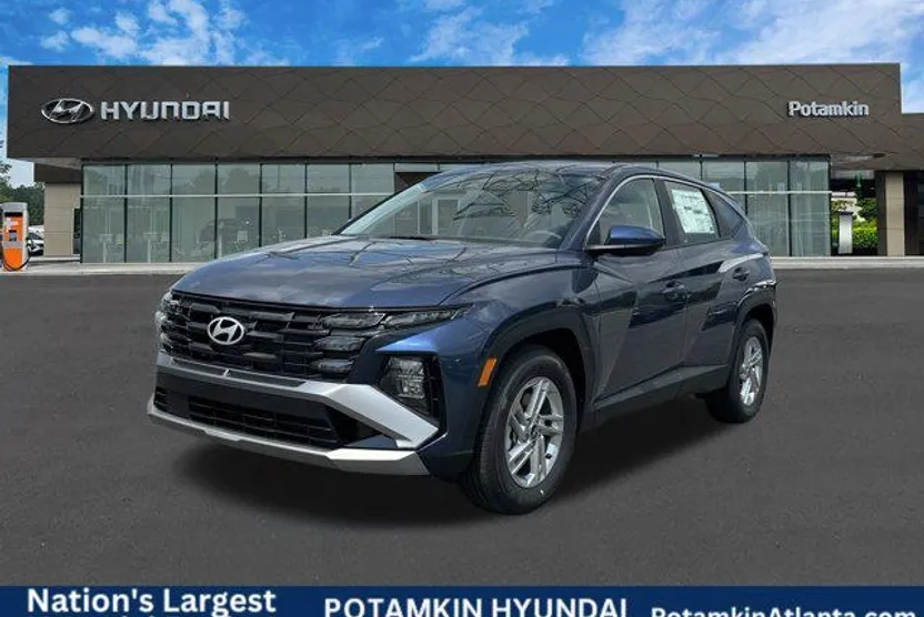 2025 Hyundai Tucson SE photo 1