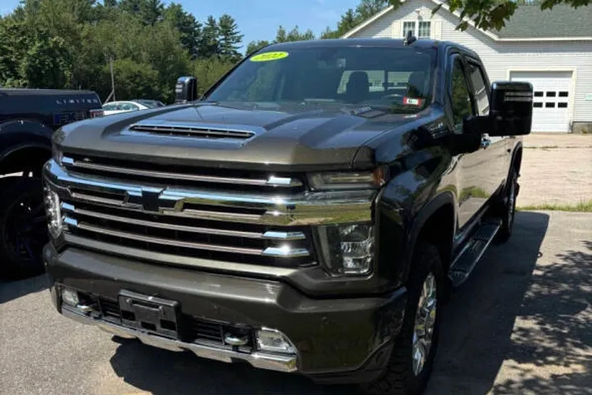 2022 Chevrolet Silverado 3500HD High Country photo 1